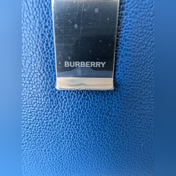 Brand New Burberry Money Clip Card Case - Picture 8 of 10